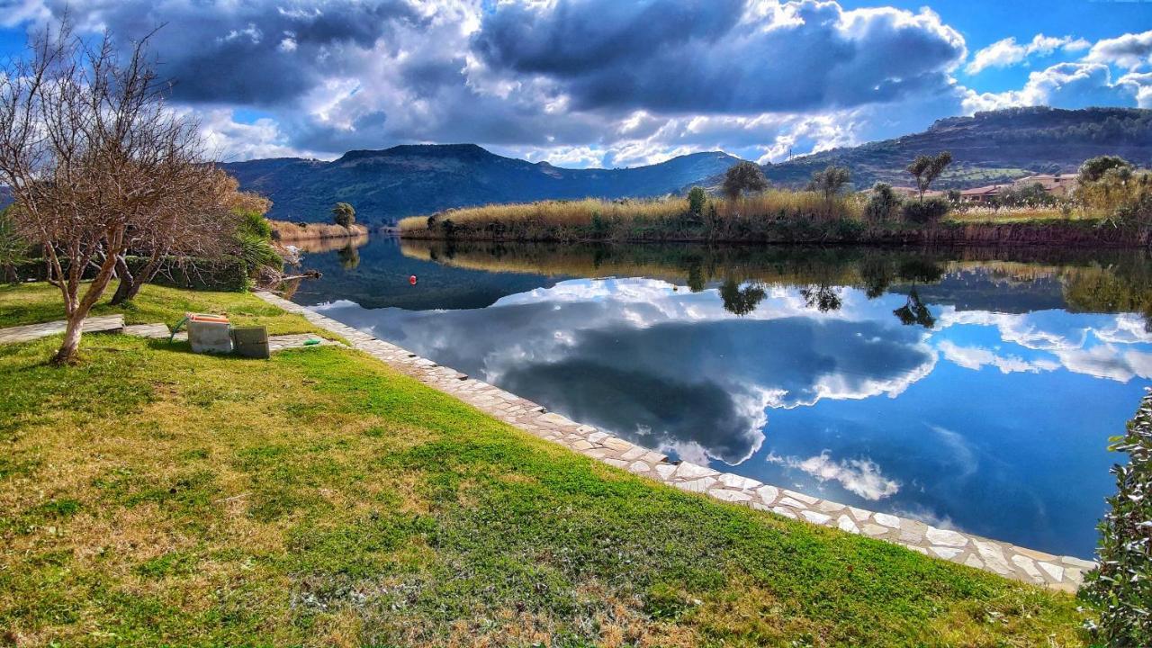 Temo River House Romantic Balcony And Peaceful Retreat In The Heart Of Bosa Exteriér fotografie
